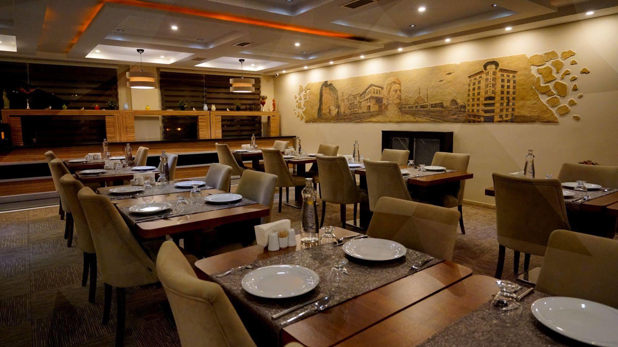 Es Albatros Hotel إسكيشير المظهر الخارجي الصورة