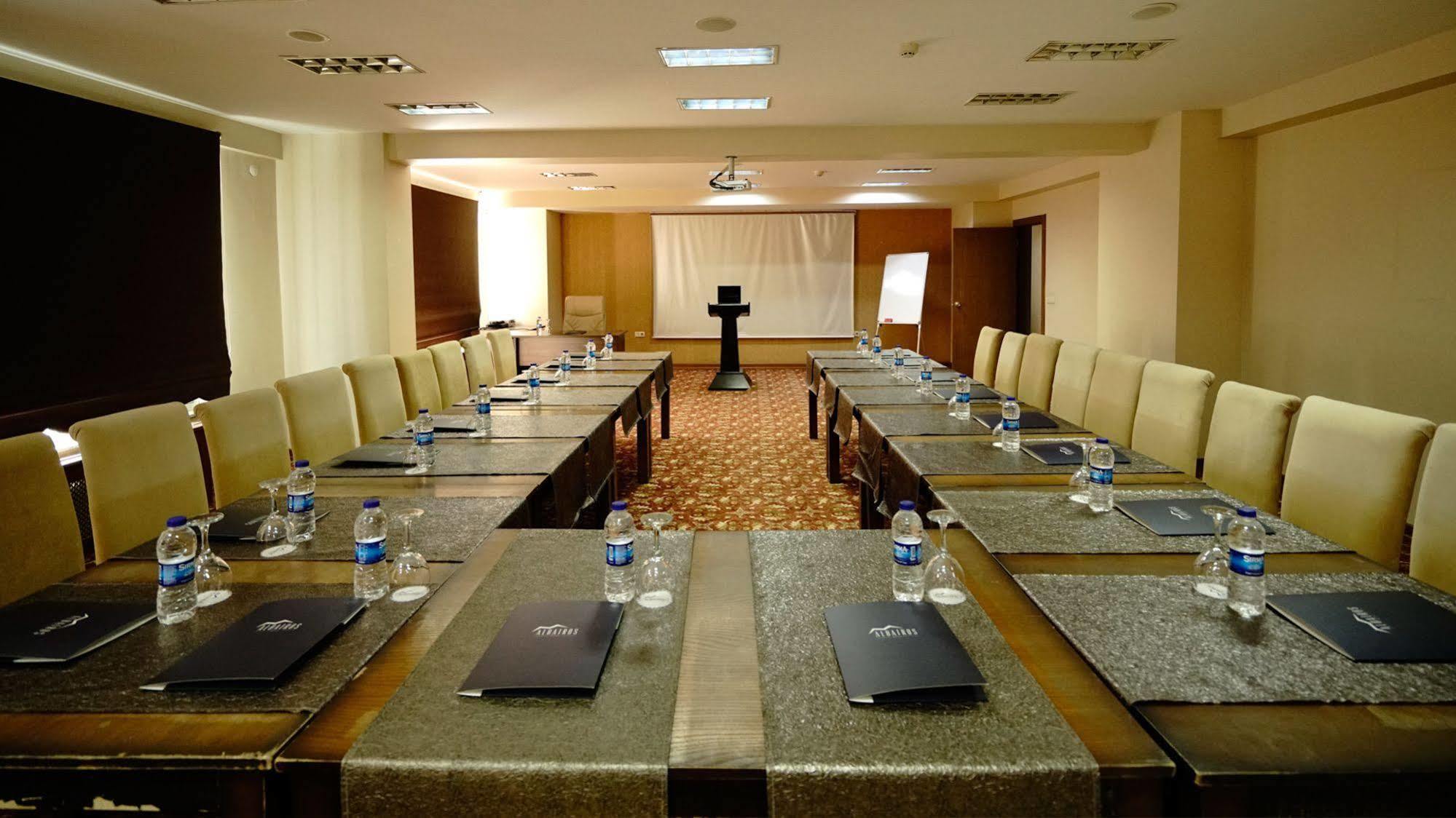 Es Albatros Hotel إسكيشير المظهر الخارجي الصورة