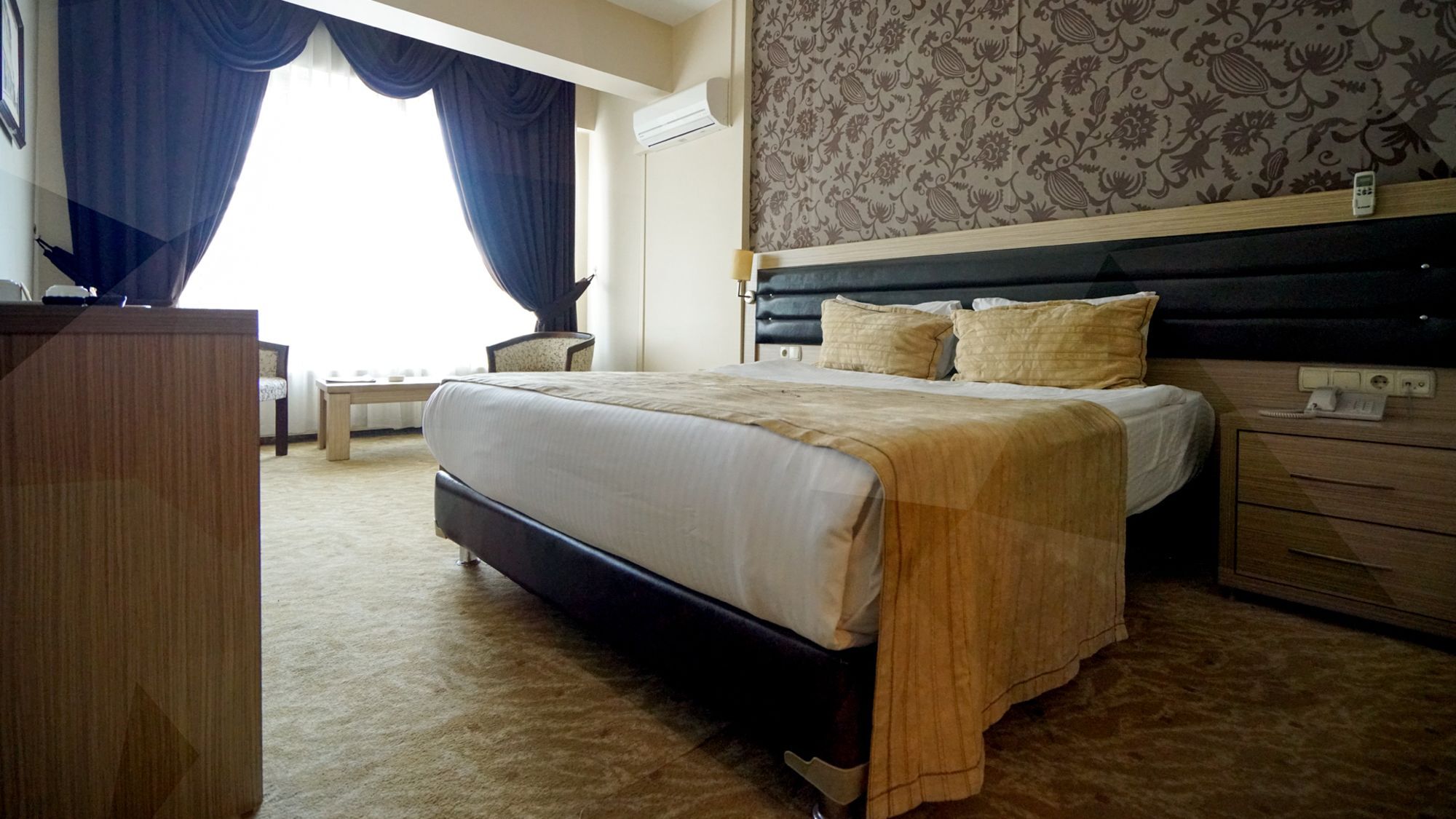 Es Albatros Hotel إسكيشير المظهر الخارجي الصورة